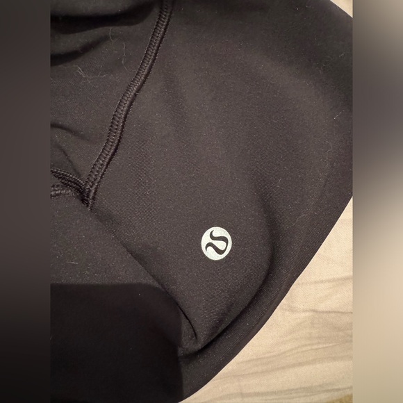 Size 4 Black Lululemon Leggings - Picture 2 of 5